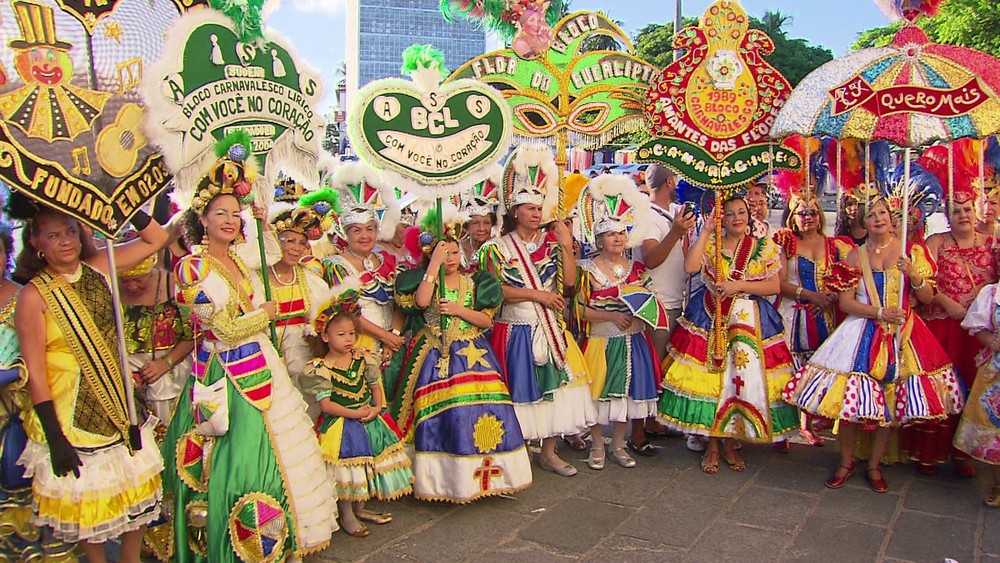 Blocos líricos recebem bênção em Olinda para os desfiles no carnaval 2017