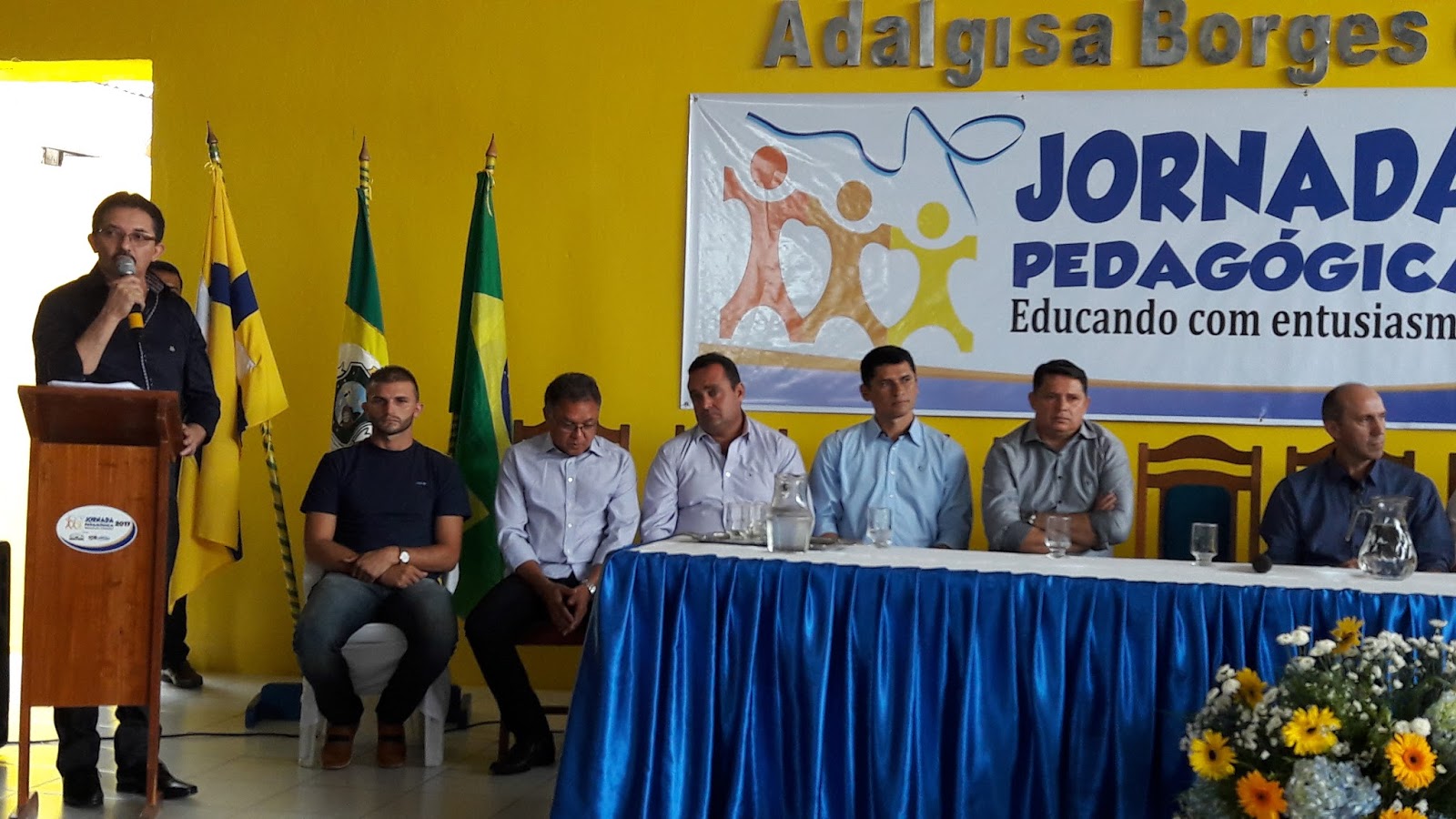 Caririaçu se prepara para receber 9 mil alunos para o início do ano letivo 2017