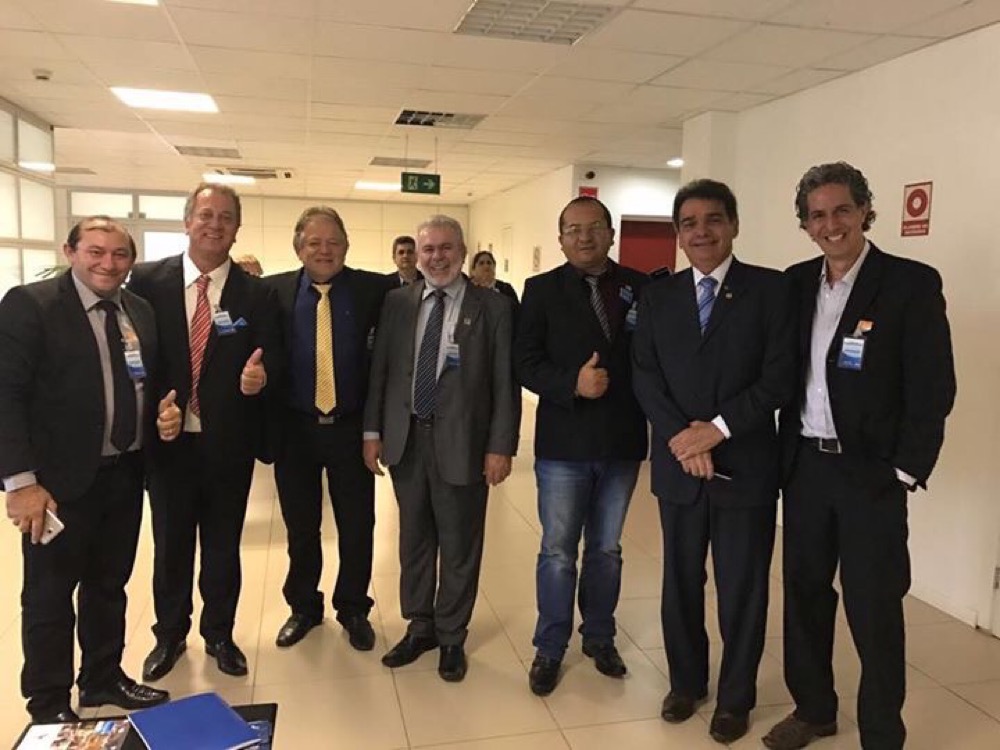 Nova Olinda – Prefeito Afonso Sampaio vai a Brasília garantir novos recursos para o município.