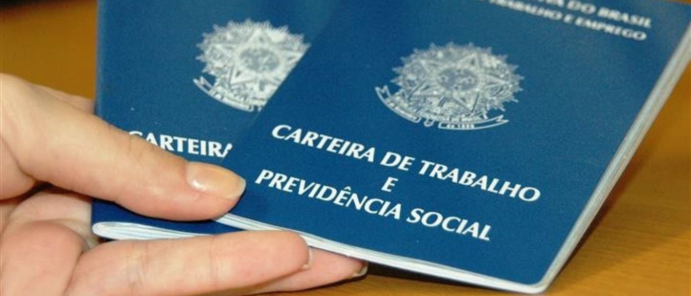 Problema cadastral é maior dúvida para saque do FGTS