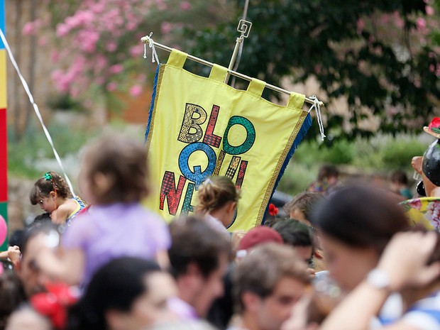 Bloquinhos de rua aquecem foliões para o Carnaval; veja programação