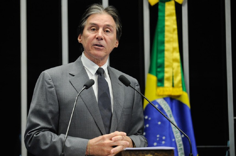 Eunício avança na discussão da PEC da Vaquejada