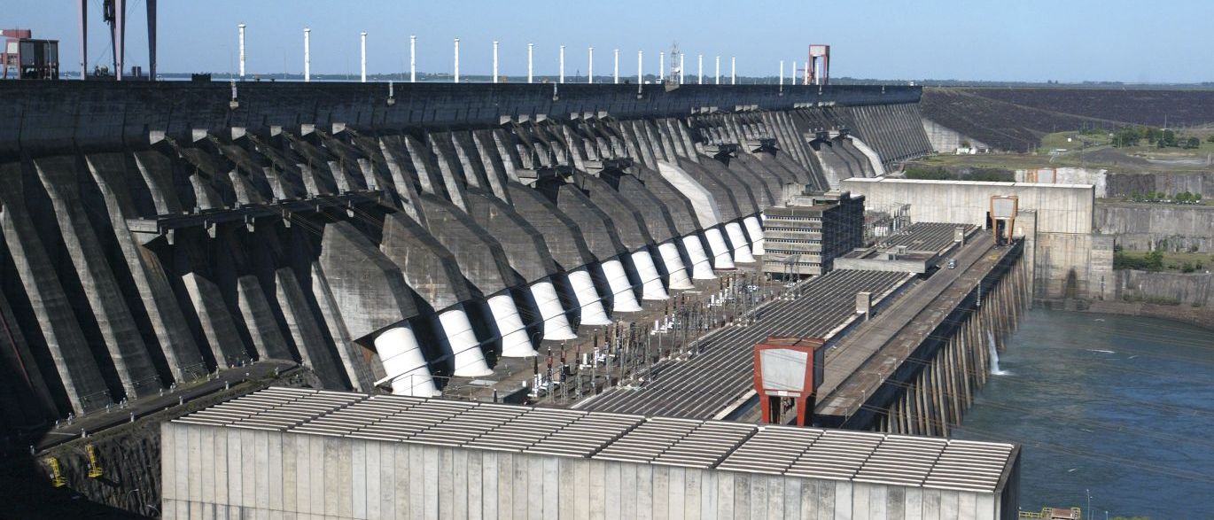 Conta de luz terá bandeira amarela em março e ficará mais cara