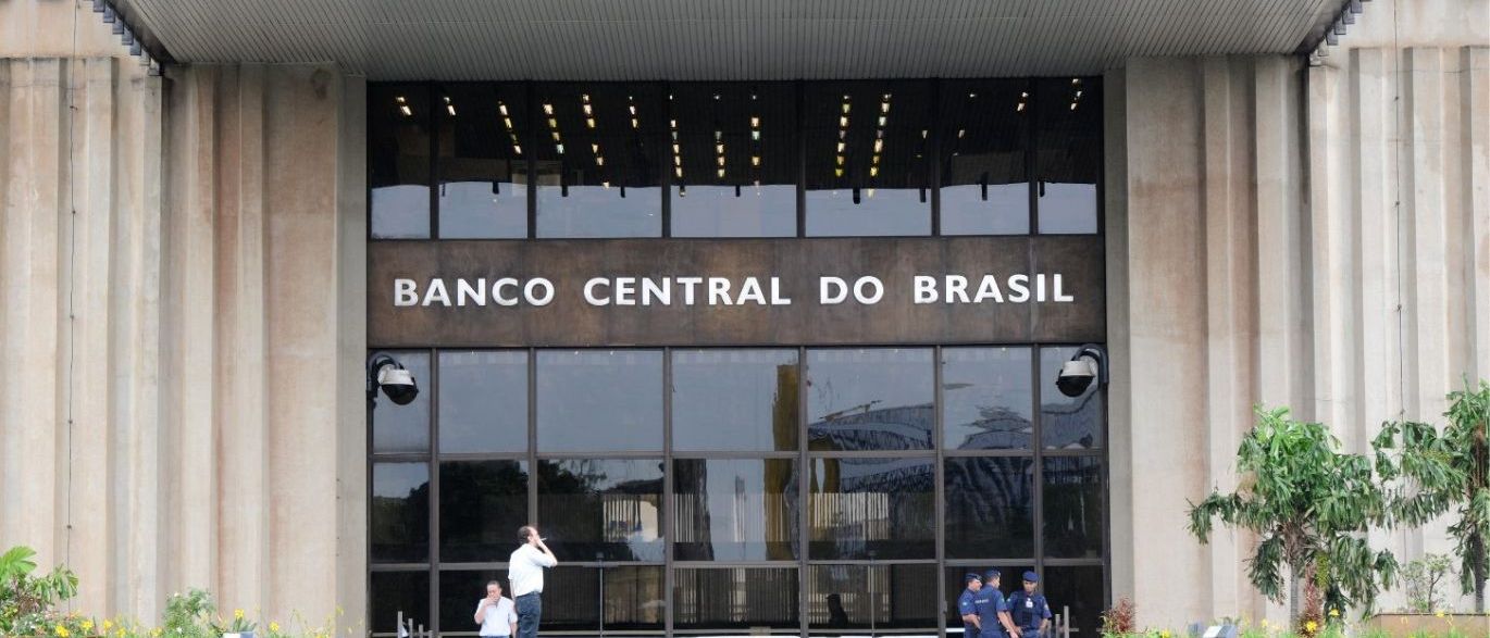 Alta do PIB de 2017 cai de 0,50% para 0,49%, calcula Focus