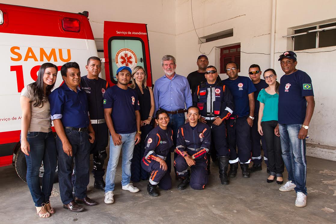 Prefeito Arnon Bezerra visita SAMU e reafirma parceria com Secretaria de Saúde do Estado