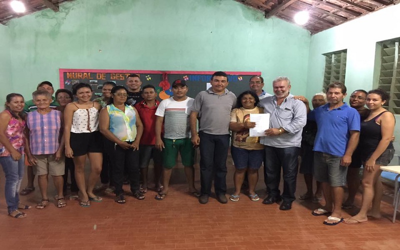 Nova Olinda – Prefeito Afonso Sampaio e o Vereador Beto Jeremias visitam comunidade do Sítio Várzea
