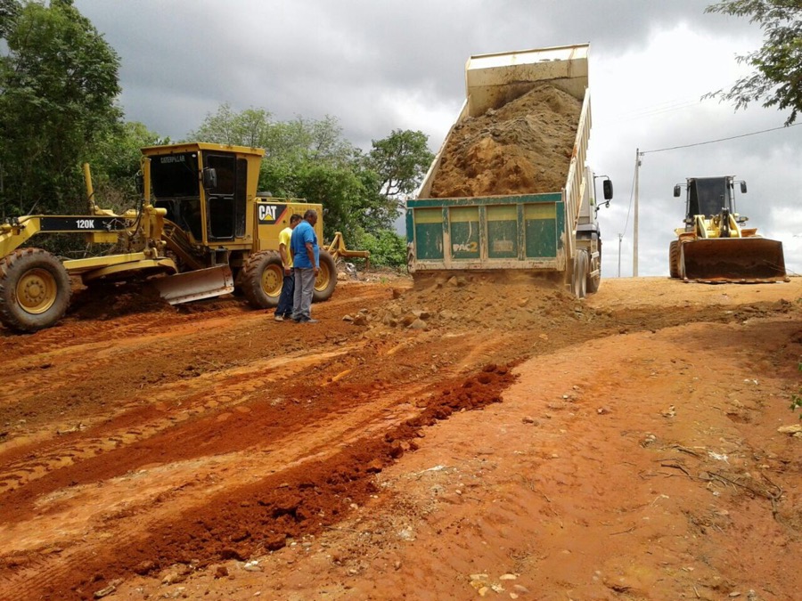 SEMASP promove a recuperação das estradas vicinais do Município