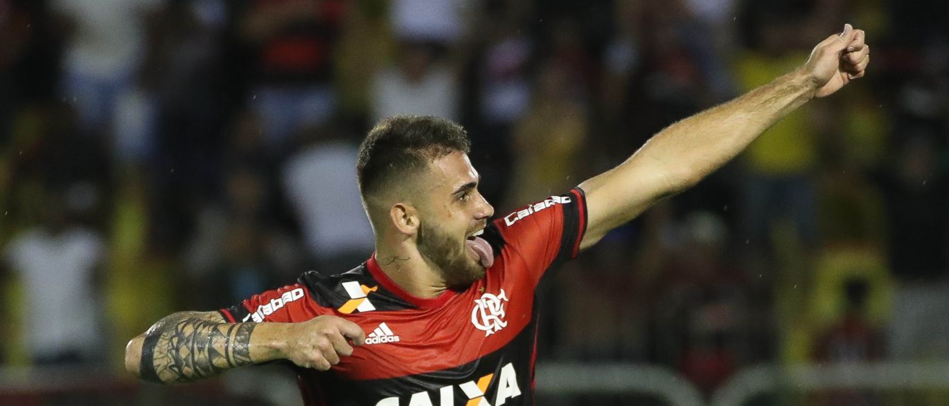 Flamengo bate o Resende com gol de Felipe Vizeu nos acréscimos