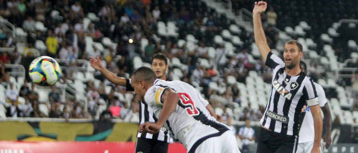 Vasco e Botafogo empatam e permanecem fora da zona de classificação