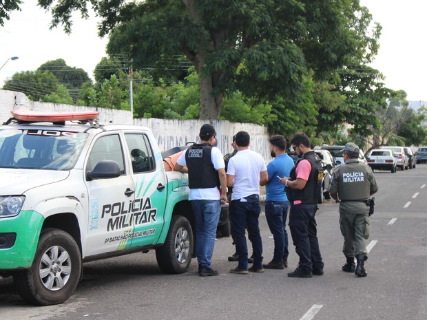 Três horas após crime, PM prende suspeitos de homicídio em Teresina