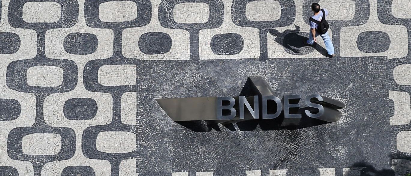 Conselho reduz juros de financiamentos do BNDES para 7% ao ano