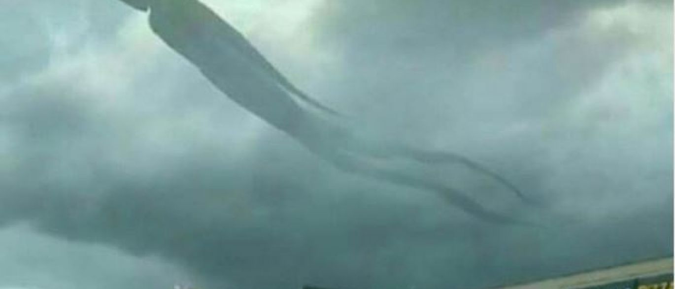 Figura humanoide no céu provoca pânico na Zâmbia; veja