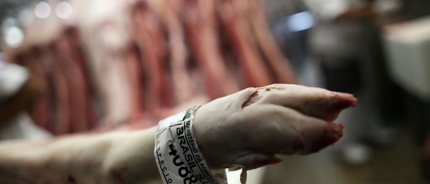 PF investiga frigoríficos por corrupção e carne vencida