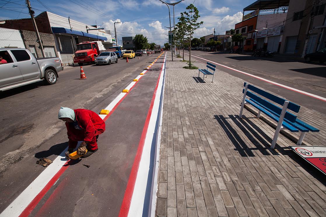 Prefeitura de Juazeiro do Norte realiza melhoramento em ciclofaixas da cidade