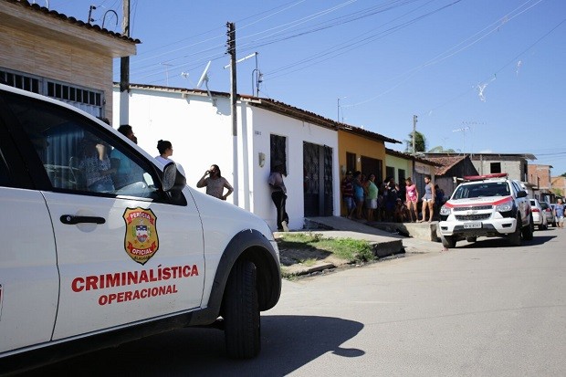 Delegado suspeita de que menina de 10 anos foi estrangulada após estupro