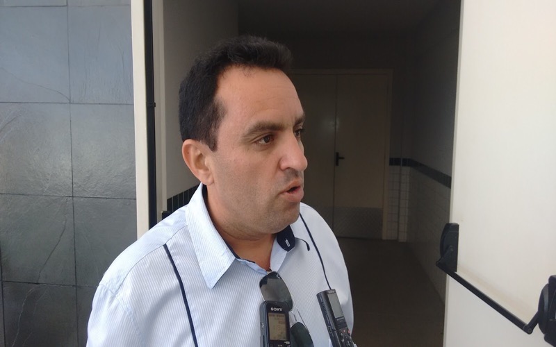 Pedro Lobo é reeleito presidente do PT em Crato