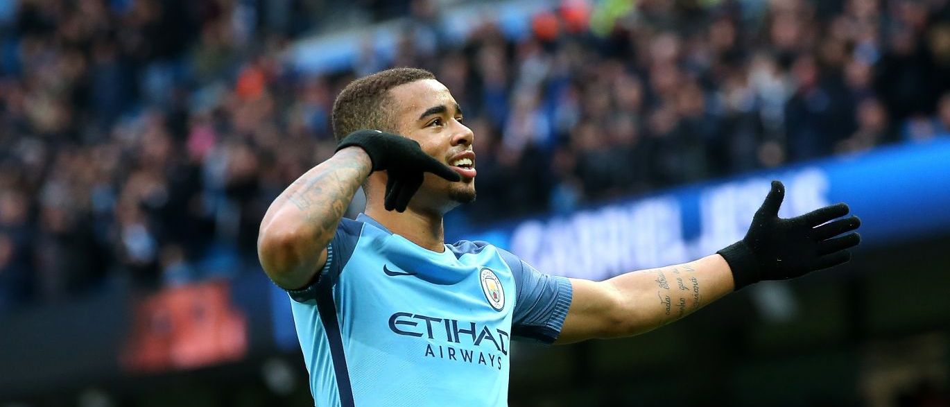Gabriel Jesus pode voltar ao City neste domingo, contra o Arsenal