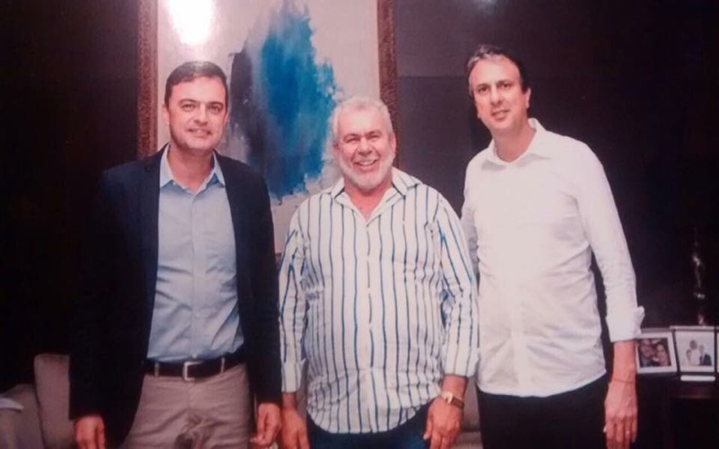 Afonso Sampaio esteve na capital em busca de recursos para mais obras em Nova Olinda