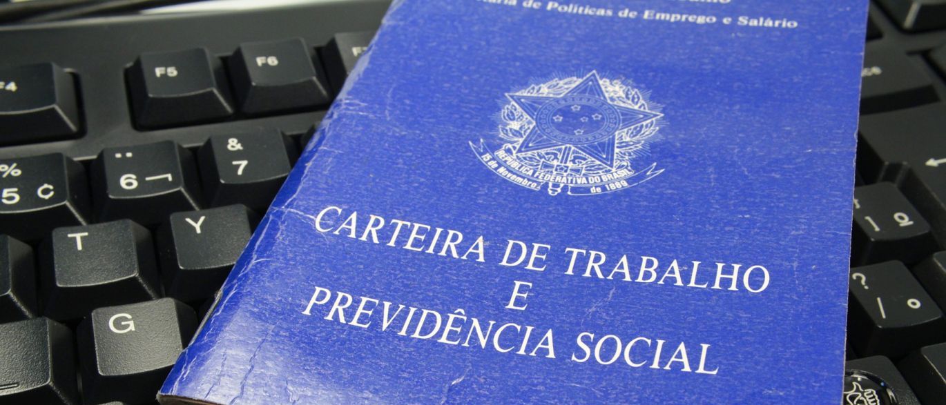Relator da Previdência quer idade mínima de 65 para homem e mulher