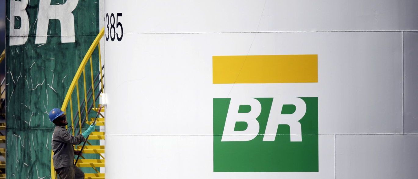 Petrobras reduz preço de gás para comércio e indústrias