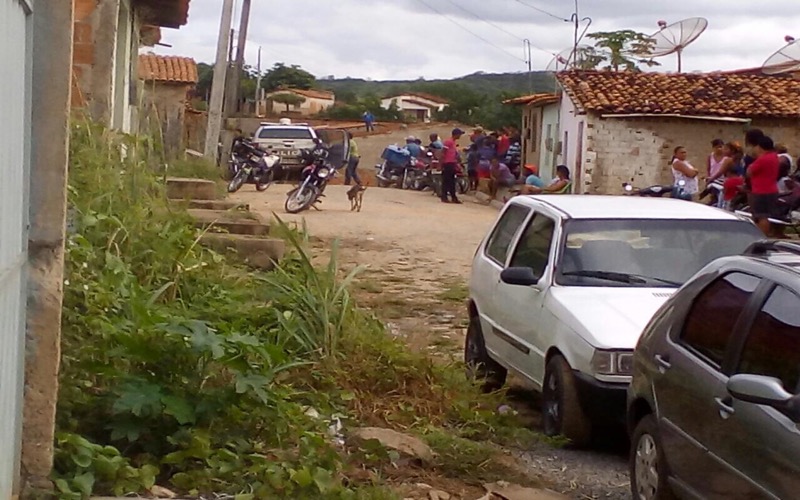 Várzea Alegre – Homem de 55 anos tem seu corpo carbonizado após ser morto a facadas