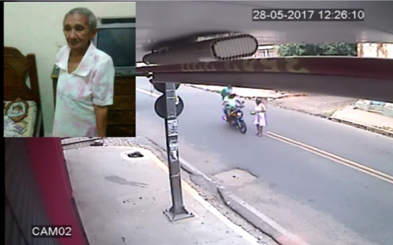 Missão Velha – Vídeo Mostra uma senhora sendo atropelada por dois homens em uma moto em alta velocidade