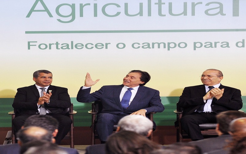 Eunício participa do lançamento do Plano Safra da Agricultura Familiar 2017-2020