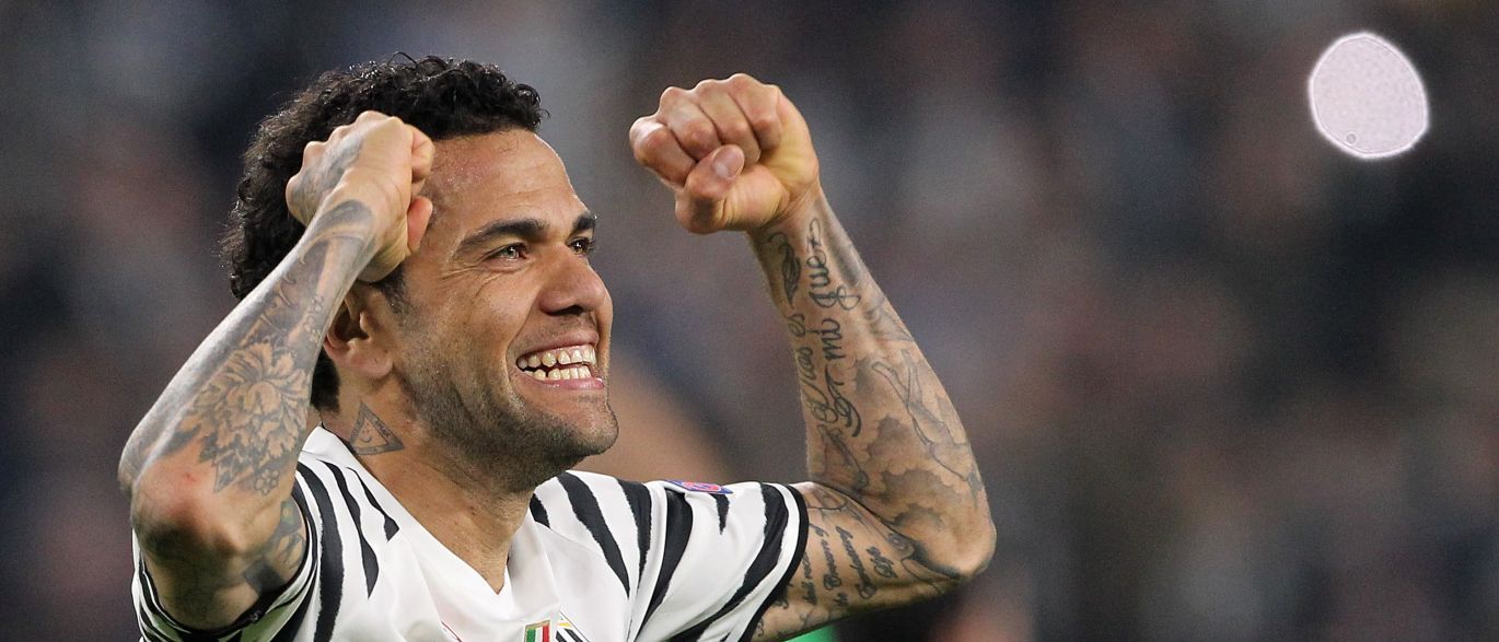 Dani Alves fala sobre voltar ao Brasil e encerrar carreira no São Paulo