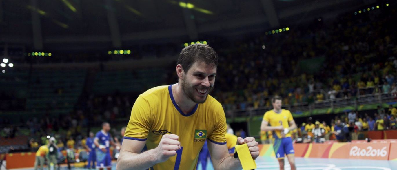 Renan Dal Zotto divulga convocados para Liga Mundial de vôlei