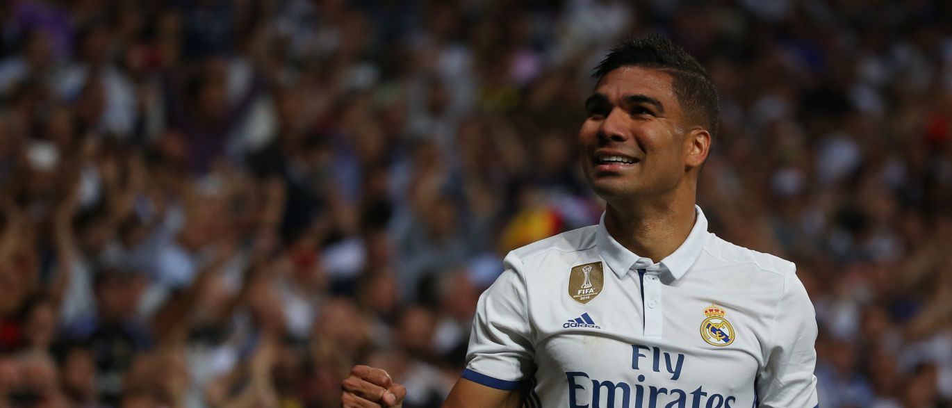 ‘Qualidade imensa’, diz Casemiro sobre Vinícius Júnior