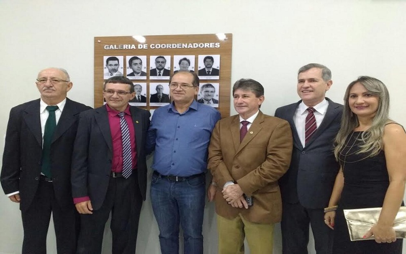 Prefeito Zé Ailton prestigia inauguração do novo prédio do Conselho Regional de Corretores de Imóveis