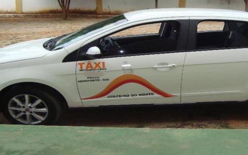 Taxista de juazeiro tem seu carro roubado em Crato