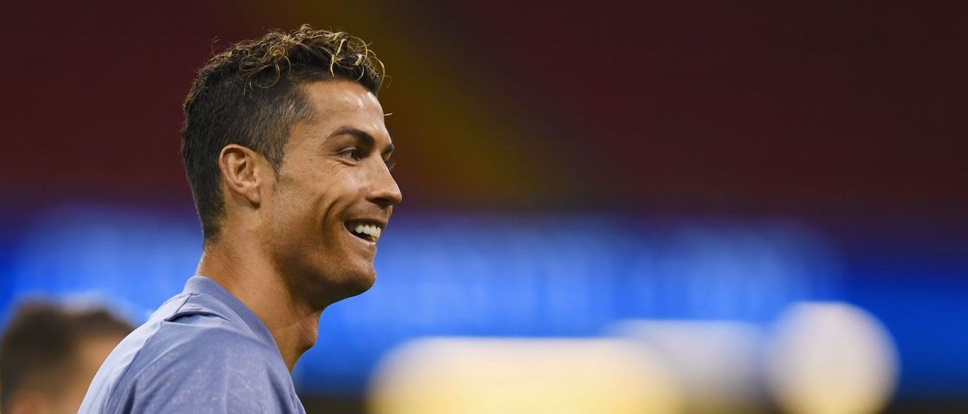 Cristiano Ronaldo é o atleta mais bem pago do mundo; Neymar é o 18º