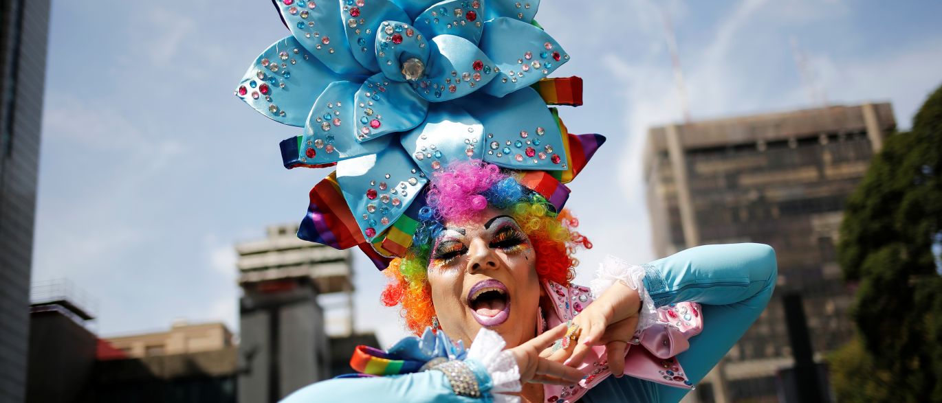 Parada LGBT de SP deverá reunir 3 milhões de pessoas neste domingo