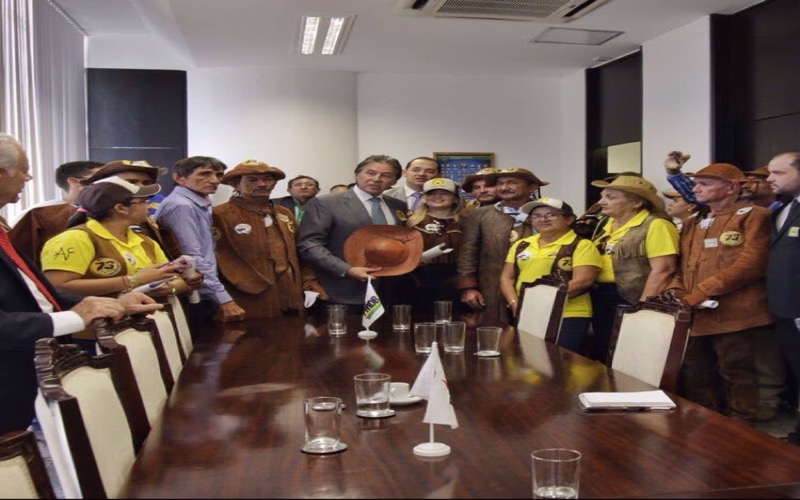Eunício: Promulgação da PEC da Vaquejada será na próxima terça (06)