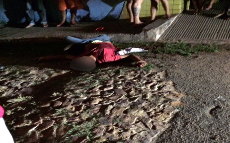 Juazeiro do Norte – Jovem de 15 anos é morto a tiros e esposa baleada