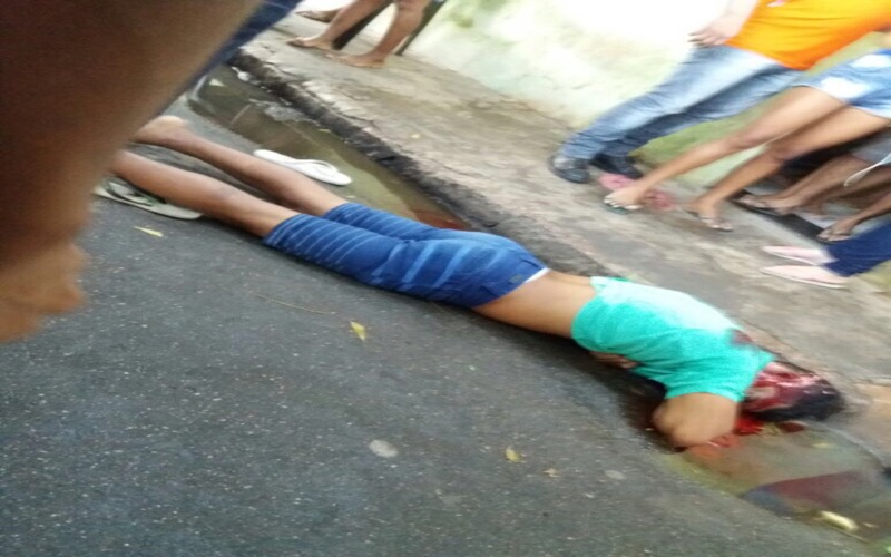 Juazeiro do Norte – Jovem é morto a tiros na porta da casa da tia