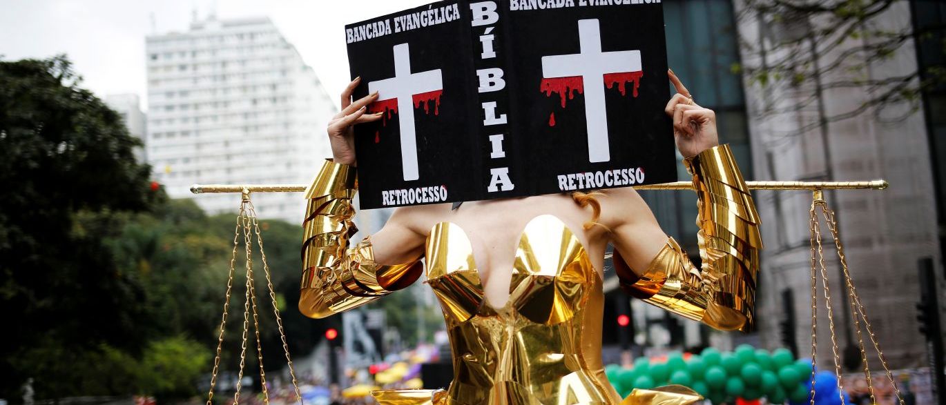 Além do Carnaval, corte de verba de Crivella atinge parada LGBT
