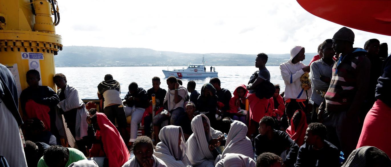 Itália resgata cerca de 5 mil imigrantes no Mediterrâneo