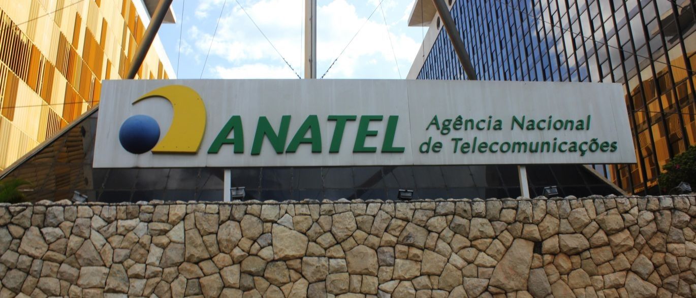 Anatel simplifica regras para prestação do serviço de banda larga fixa