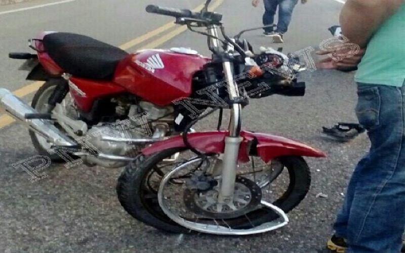Acidente envolvendo motocicletas entre Barbalha e Jardim deixa um ferido e leva outro à óbito.