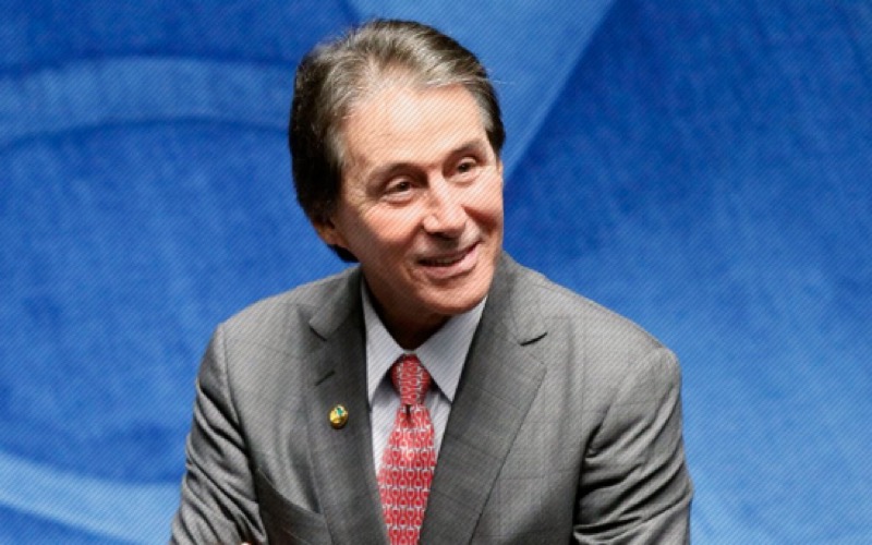 Eunício Oliveira assume oficialmente Presidência do Brasil por três dias