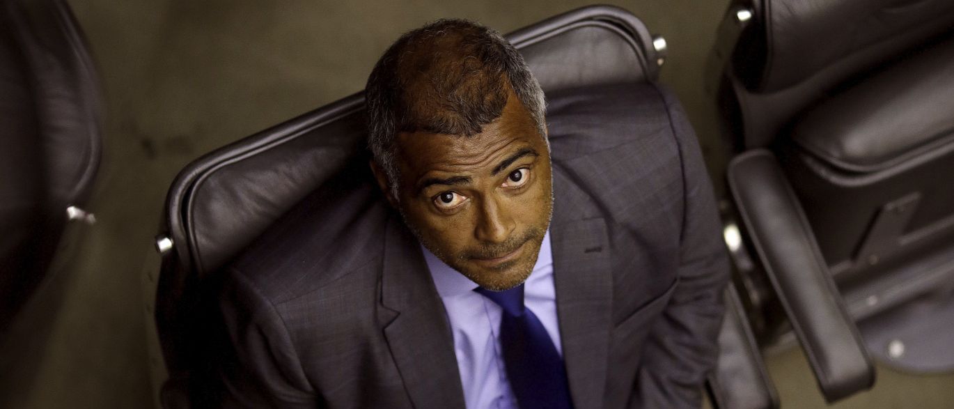 Romário defende que funk é alvo de preconceito por ser ‘de favela’