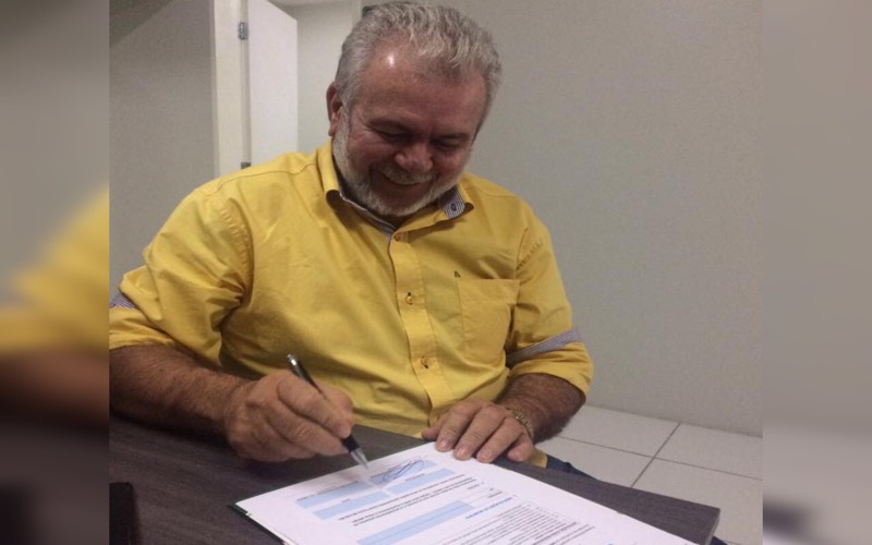 Prefeito de Nova Olinda-CE assina adesão ao selo UNICEF
