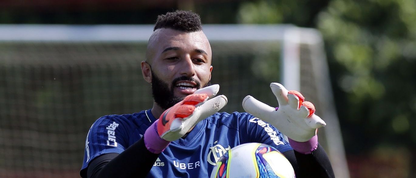 Com a chegada de Diego Alves, Muralha pode ser negociado pelo Fla
