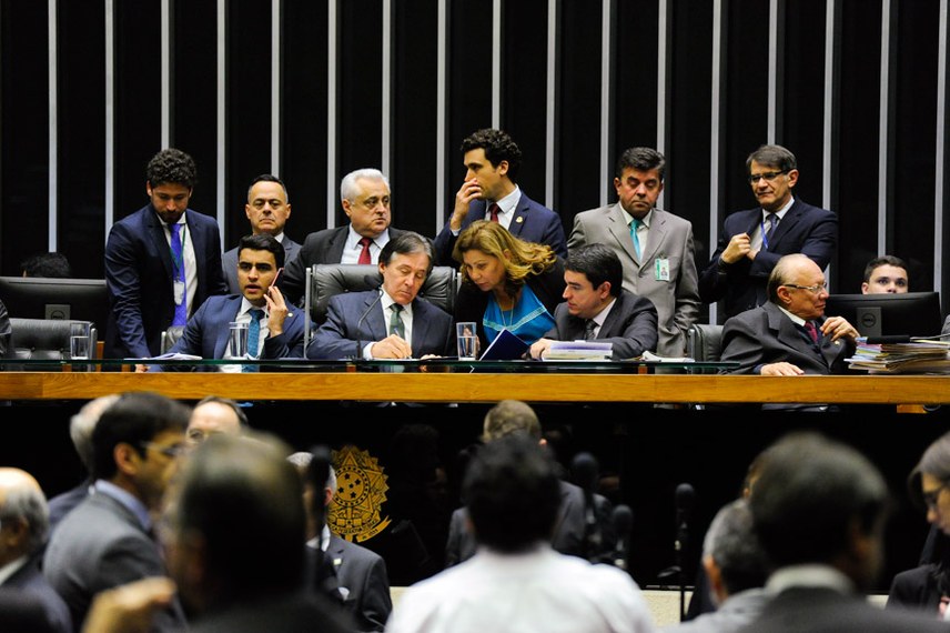 Eunício envia LDO 2018 para sanção presidencial