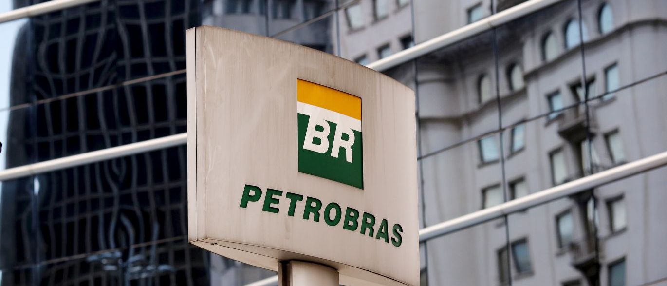 Petrobras afirma que poderá reajustar combustíveis diariamente