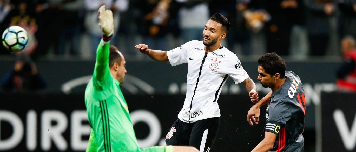 Sem a bola, Corinthians ganha sem sustos do Sport em Itaquera