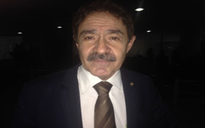 Ausência. Deputado Raimundo Gomes de Matos é pego na mentira