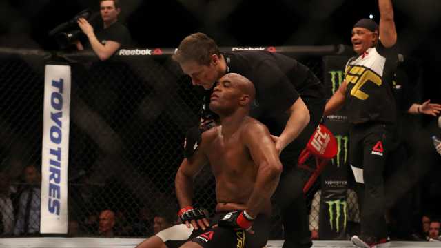 Anderson Silva enfrentará Kelvin Gastelum na China, diz site